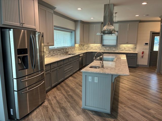 300 E County Rd 32 E, Headland, AL 36345