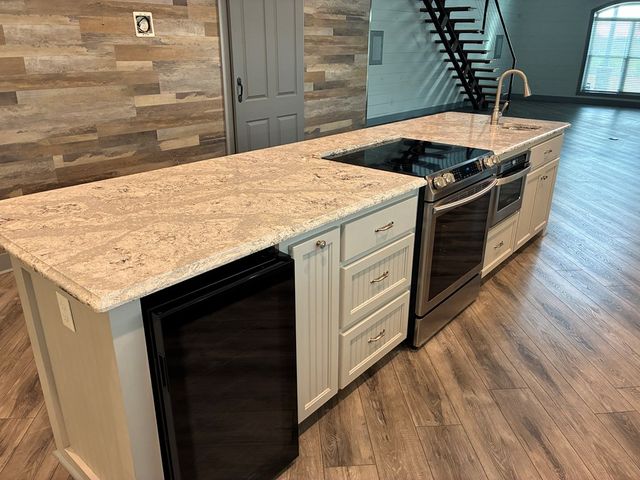 300 E County Rd 32 E, Headland, AL 36345