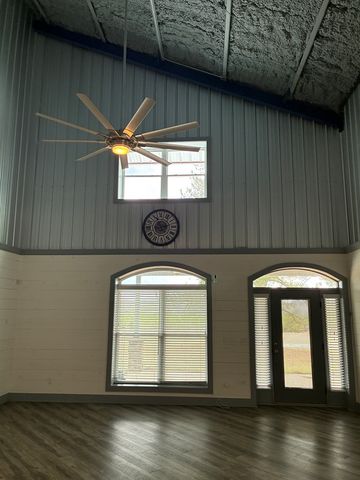 300 E County Rd 32 E, Headland, AL 36345