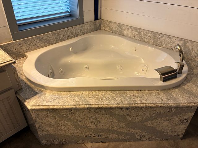 300 E County Rd 32 E, Headland, AL 36345