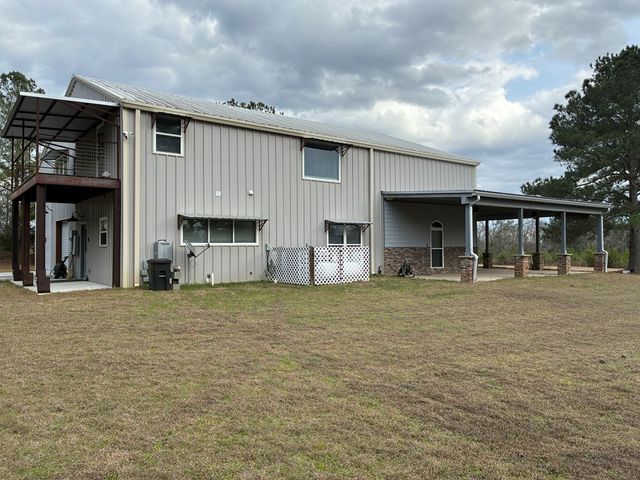 300 E County Rd 32 E, Headland, AL 36345