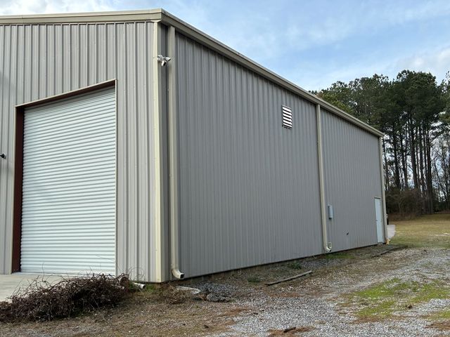 300 E County Rd 32 E, Headland, AL 36345