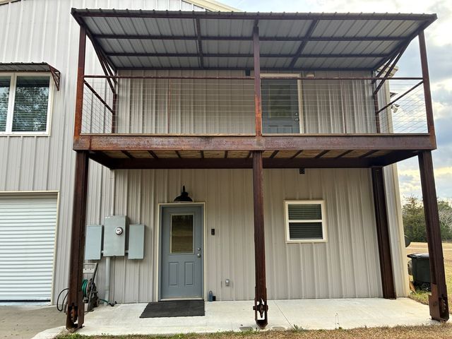 300 E County Rd 32 E, Headland, AL 36345