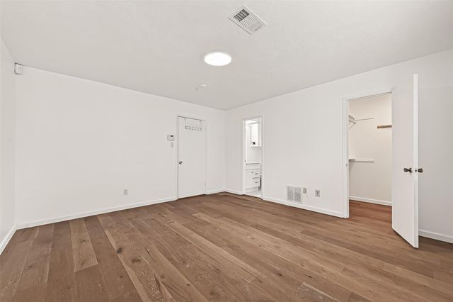 10823 Sandstone Street, Houston, TX 77072