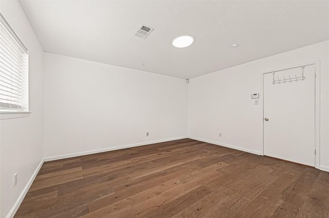 10823 Sandstone Street, Houston, TX 77072