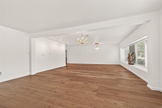 10823 Sandstone Street, Houston, TX 77072