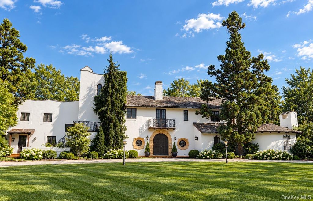 33 Grand Park Avenue, Scarsdale, NY 10583 — photo 3