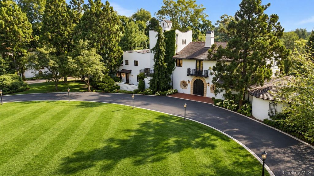 33 Grand Park Avenue, Scarsdale, NY 10583 — photo 4