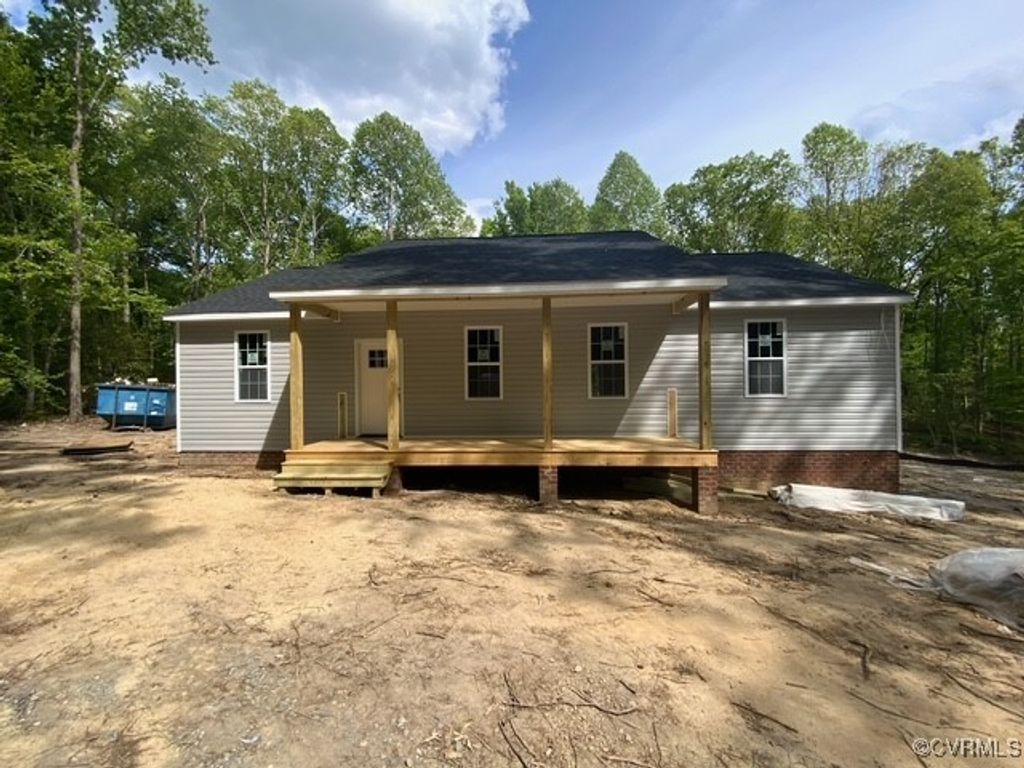 109 Maple Rd, Aylett, VA 23009