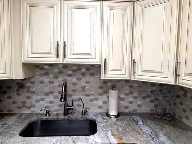 178 FLANDERS D Drive 178, Delray Beach, FL 33484