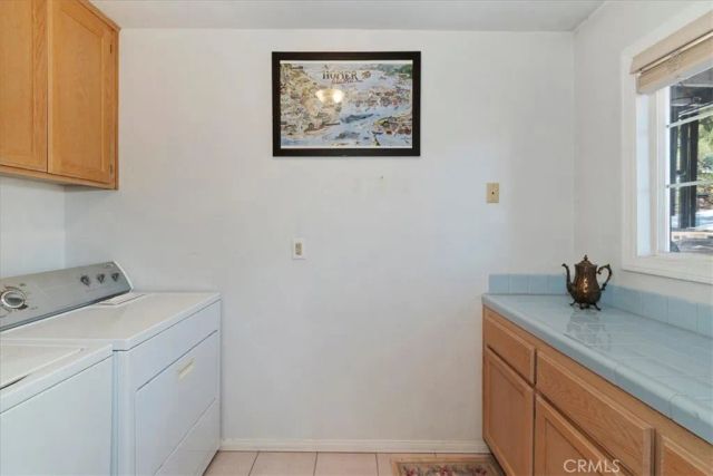 737 E Mountain View, Big Bear City, CA 92314