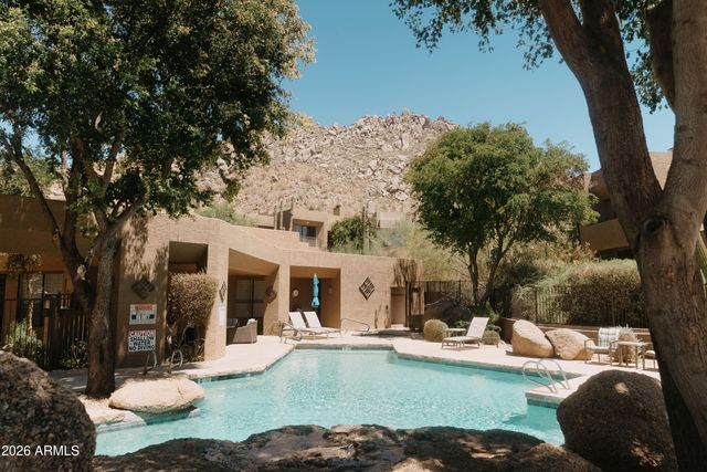 25555 N Windy Walk Drive 1, Scottsdale, AZ 85255