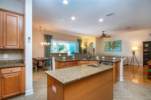1929 24TH STREET CIRCLE W, Palmetto, FL 34221
