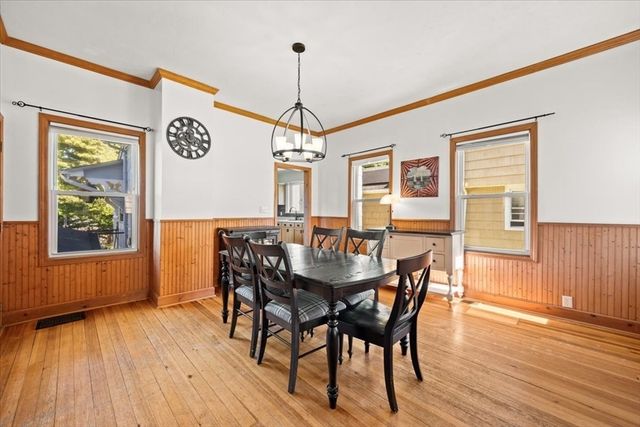 49 Pleasant St, Holbrook, MA 02343