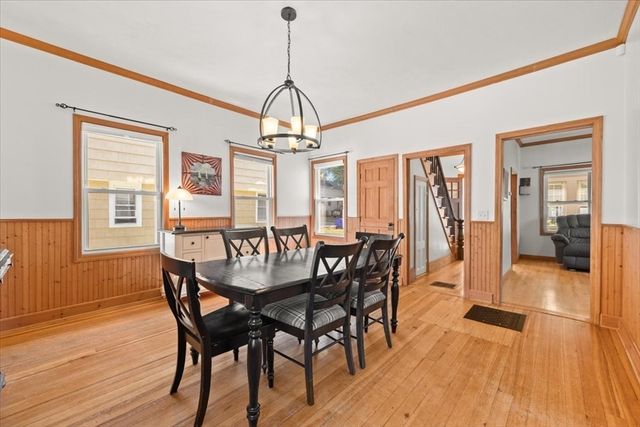 49 Pleasant St, Holbrook, MA 02343