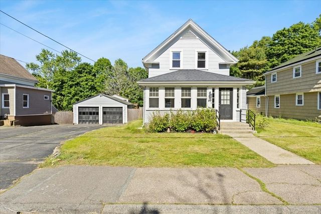 49 Pleasant St, Holbrook, MA 02343