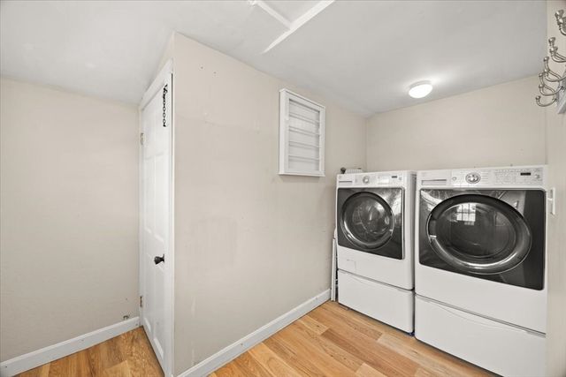 49 Pleasant St, Holbrook, MA 02343