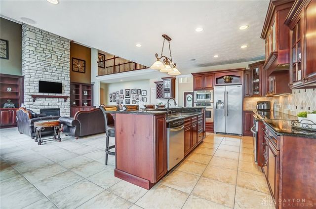 7660 Horizon Hill Drive, Springboro, OH 45066