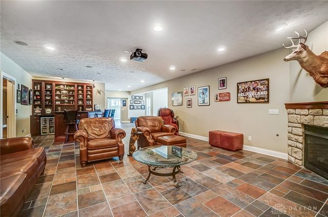 7660 Horizon Hill Drive, Springboro, OH 45066