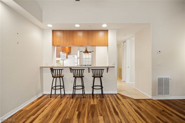 1105 Van Loon Commons CIR 304, Cape Coral, FL 33909