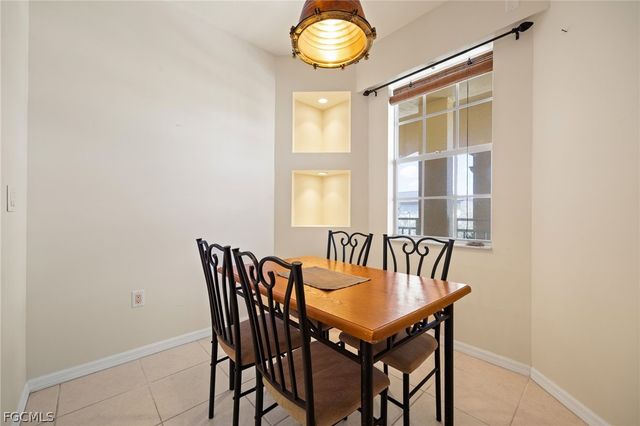 1105 Van Loon Commons CIR 304, Cape Coral, FL 33909