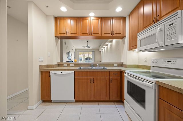 1105 Van Loon Commons CIR 304, Cape Coral, FL 33909