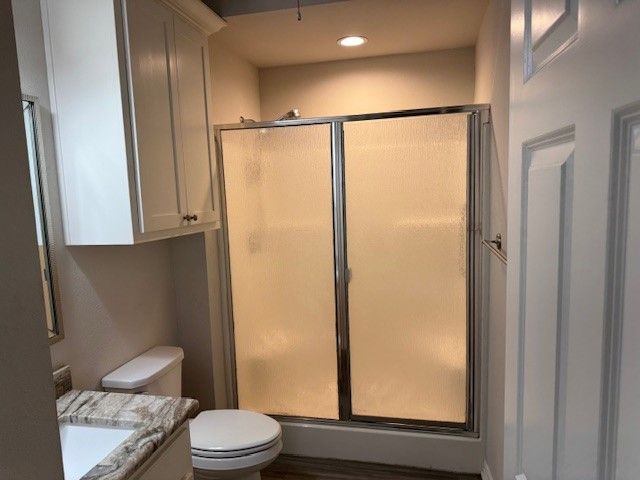 106 Royal Crest Court, Red Oak, TX 75154