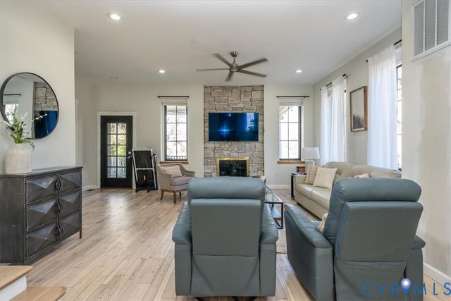 620 Mansion Dr, Hopewell, VA 23860