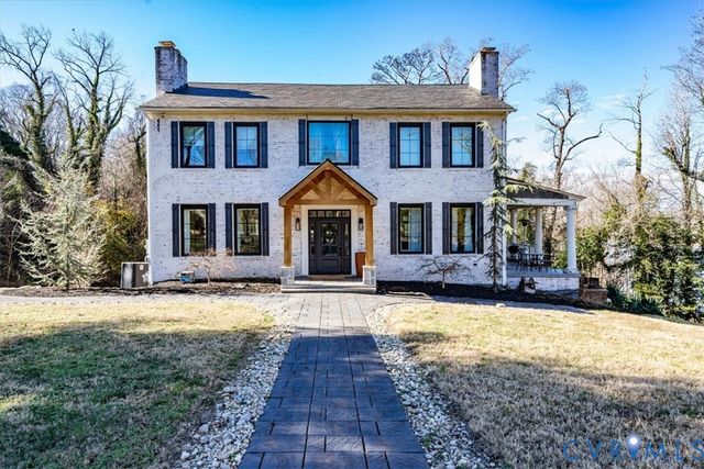 620 Mansion Dr, Hopewell, VA 23860