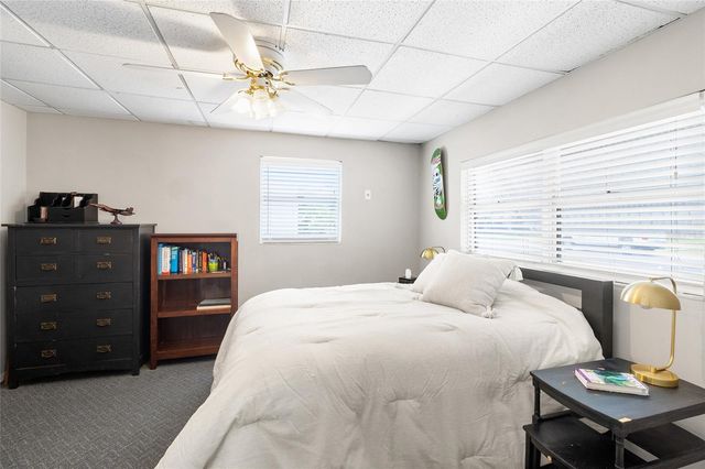 782 42ND AVENUE NE, St Petersburg, FL 33703