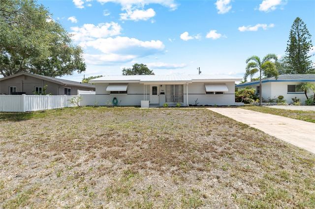 782 42ND AVENUE NE, St Petersburg, FL 33703