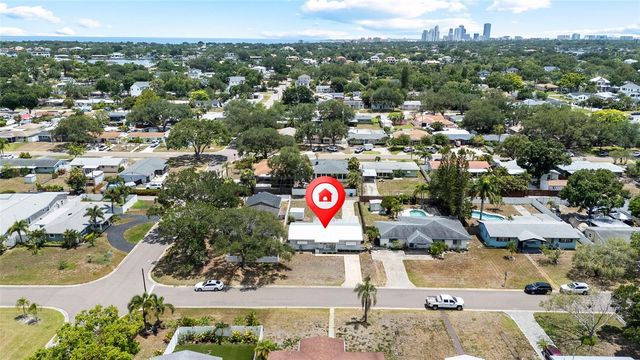 782 42ND AVENUE NE, St Petersburg, FL 33703