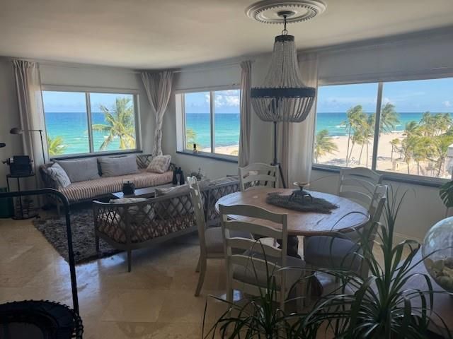 300 Oregon Street 401, Hollywood, FL 33019