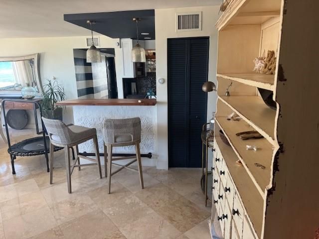 300 Oregon Street 401, Hollywood, FL 33019