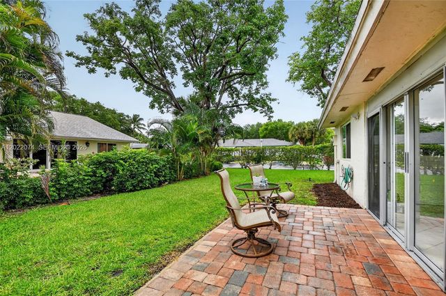 6989 Clover Court, Lake Worth, FL 33467