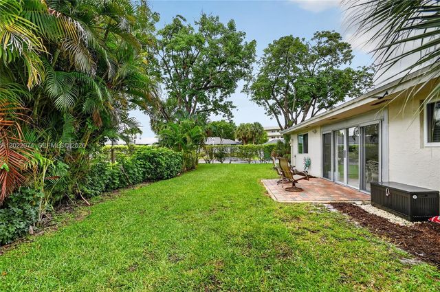 6989 Clover Court, Lake Worth, FL 33467