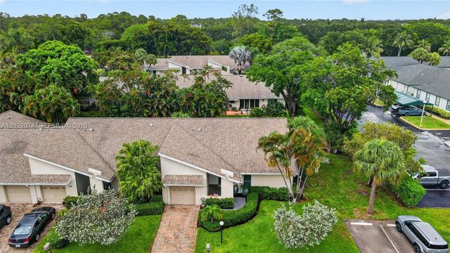 6989 Clover Court, Lake Worth, FL 33467