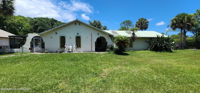 6870 Crepe Myrtle Drive, Grant, FL 32949