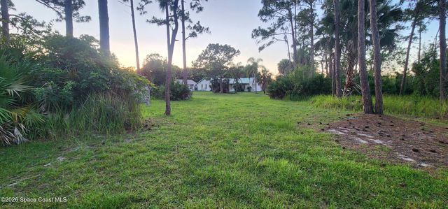 6870 Crepe Myrtle Drive, Grant, FL 32949