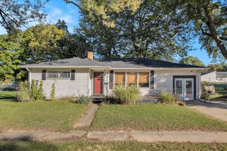 103 Paras Hill Drive, Hartford, MI 49057