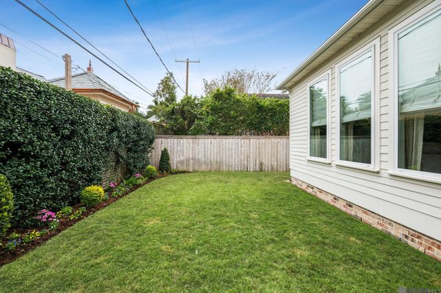 435 Betz Pl, Metairie, LA 70005