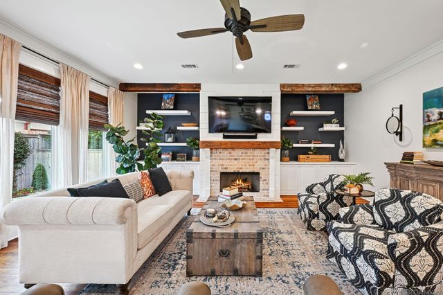 435 Betz Pl, Metairie, LA 70005