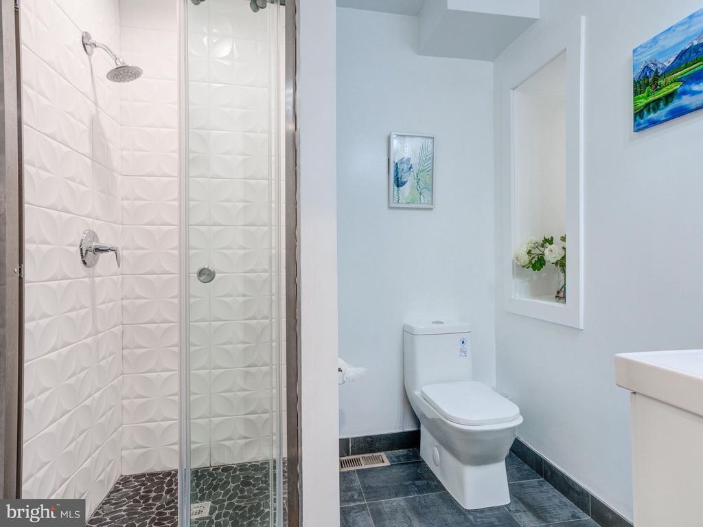 Image 15 of property listing at 1823 MOUNTAIN ST, Philadelphia, PA 19145