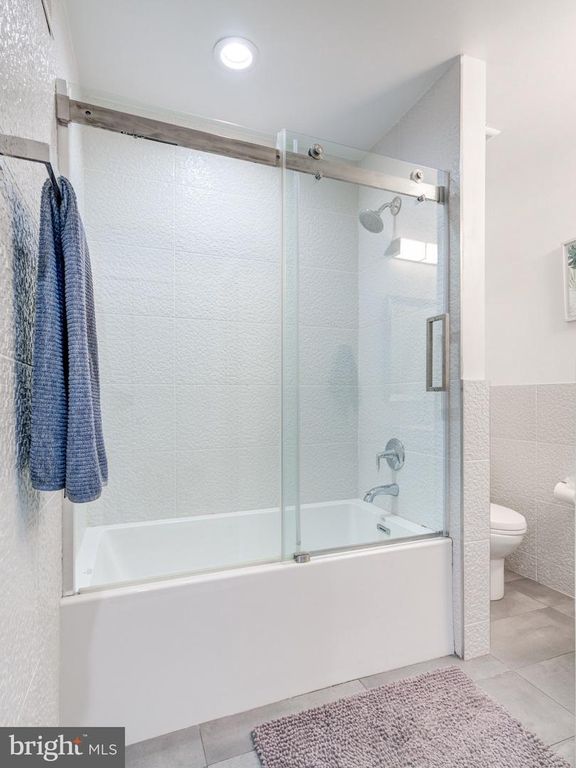 Image 18 of property listing at 1823 MOUNTAIN ST, Philadelphia, PA 19145