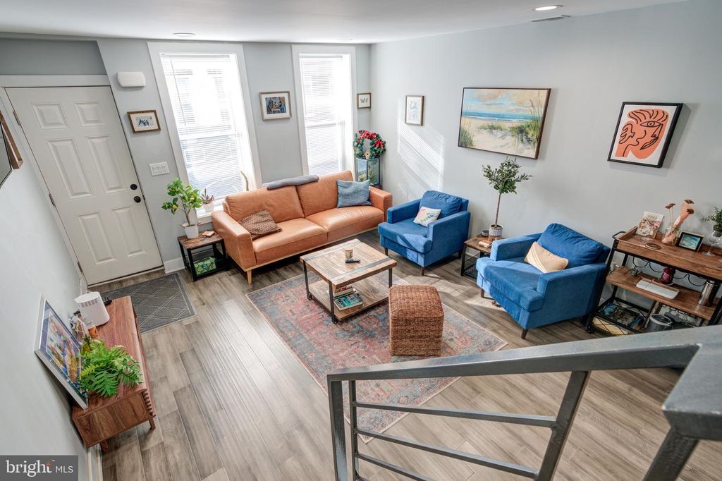 Image 3 of property listing at 1823 MOUNTAIN ST, Philadelphia, PA 19145