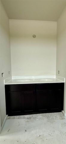 101 Backwood PASS, Taylor, TX 76574