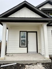 101 Backwood PASS, Taylor, TX 76574