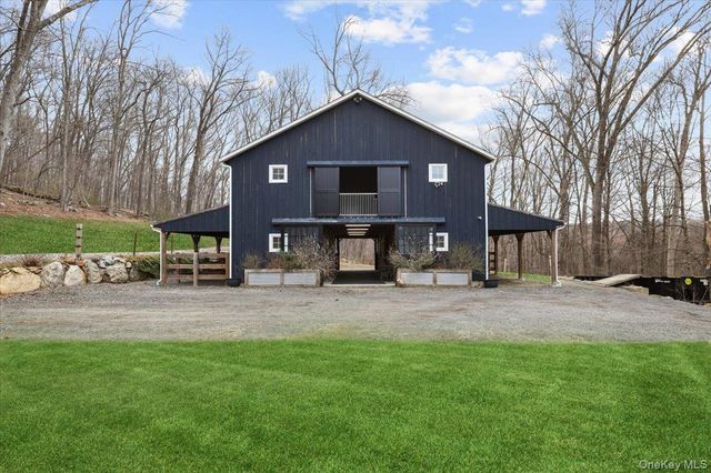 6 Annarock Drive, Somers, NY 10589