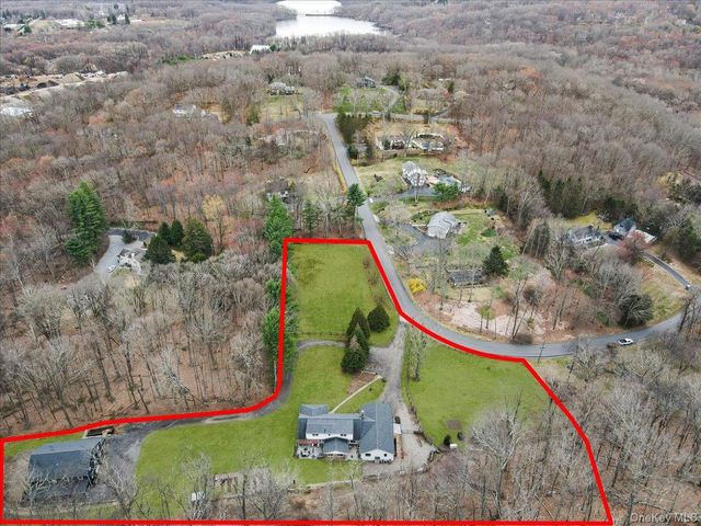 6 Annarock Drive, Somers, NY 10589