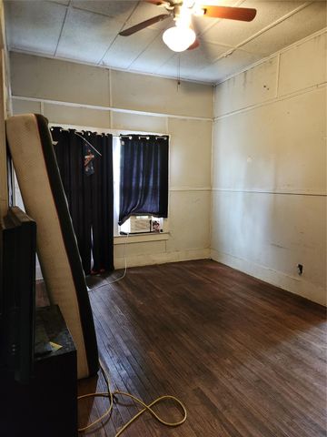 1717 Maury Street, Houston, TX 77026